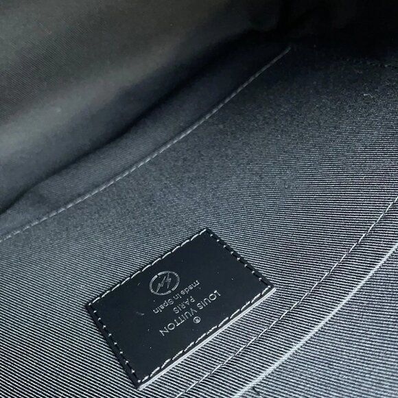 LOUIS VUITTON Apollo messenger Size MM Monogram Eclipse Noir - Picture 7 of 15